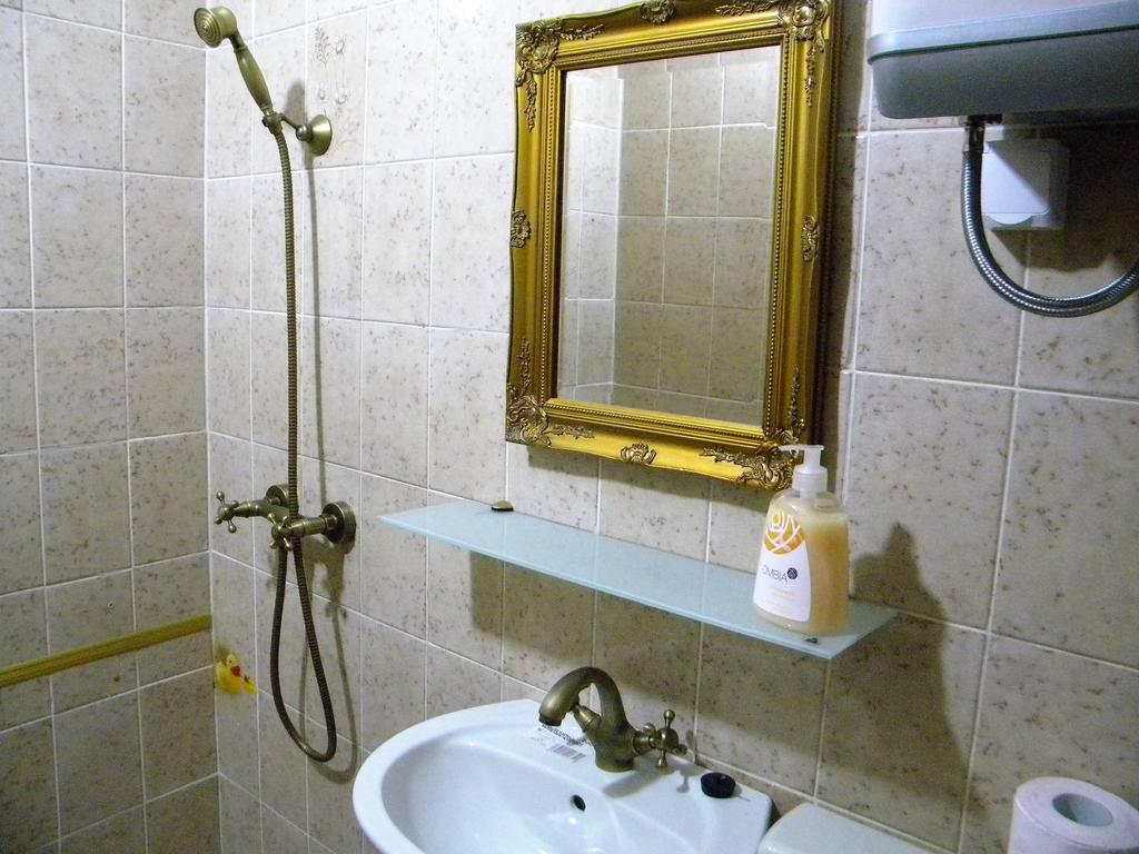 Studio جيسينيس المظهر الخارجي الصورة